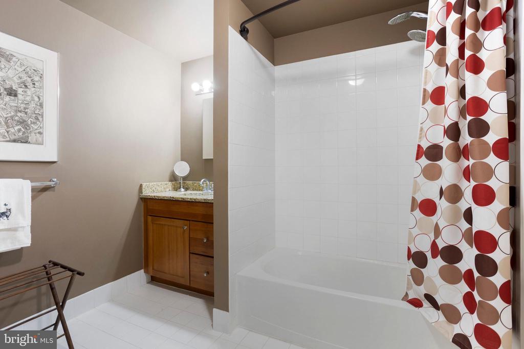 1 Academy Cir #109