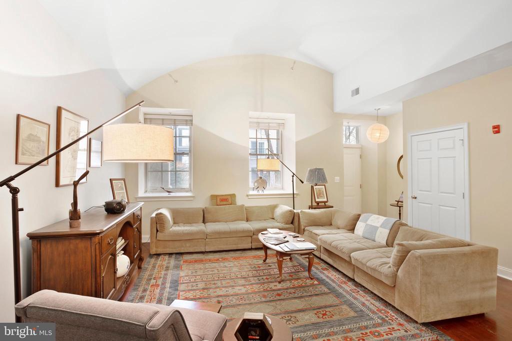 1 Academy Cir #109