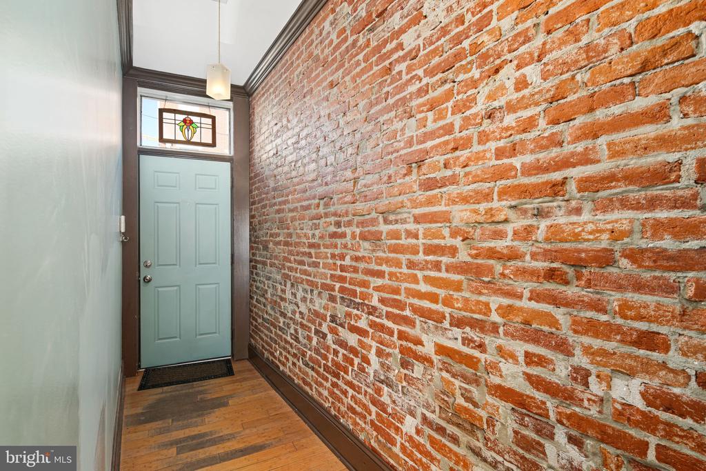 218 Carpenter St