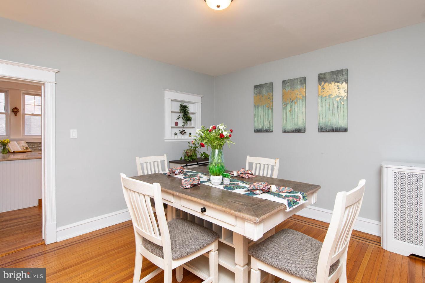 405 W Mount Airy Ave