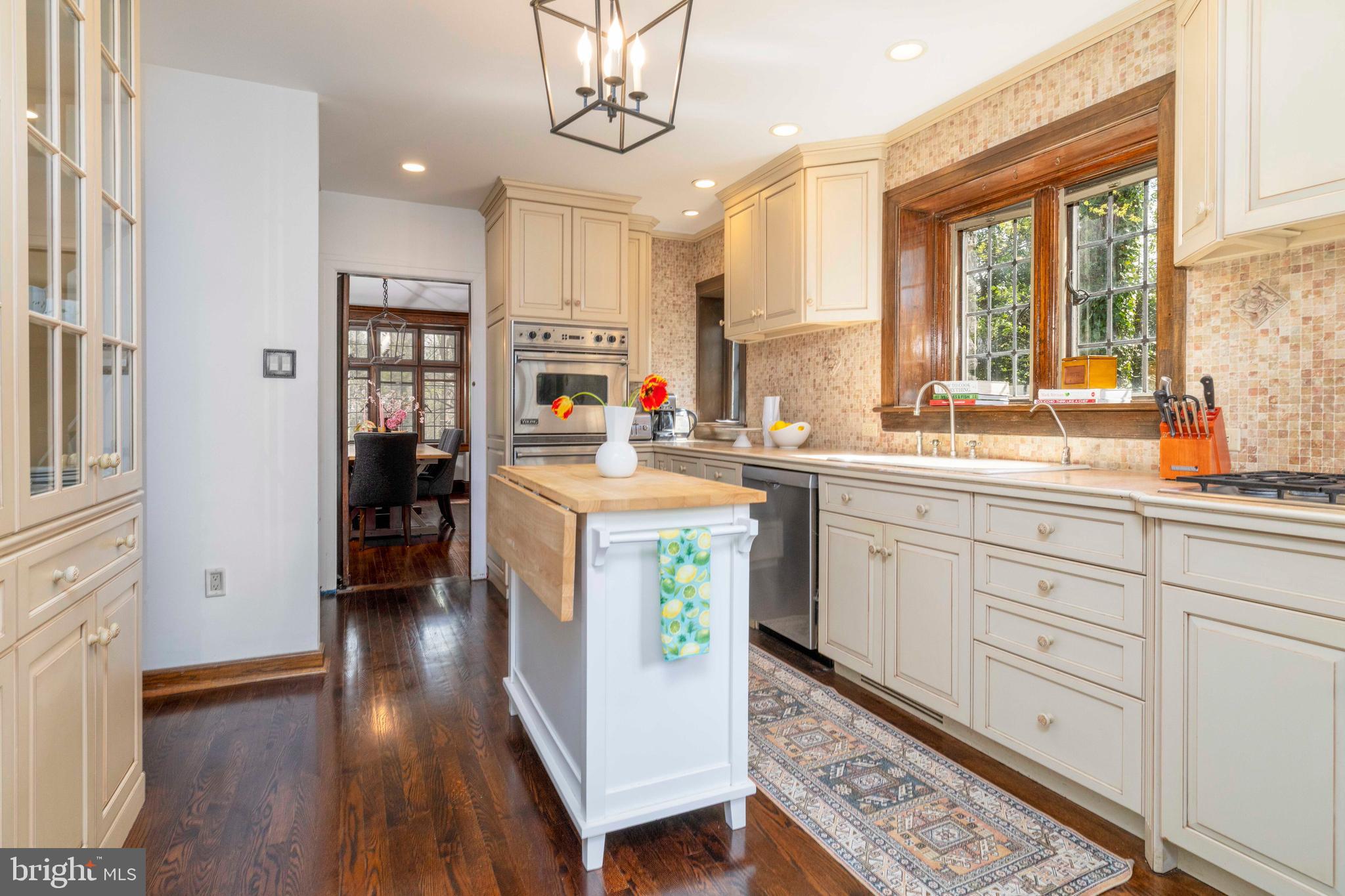 645 N Mount Pleasant Rd