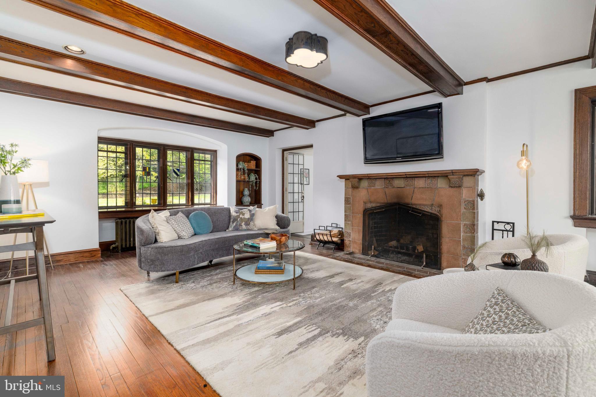 645 N Mount Pleasant Rd