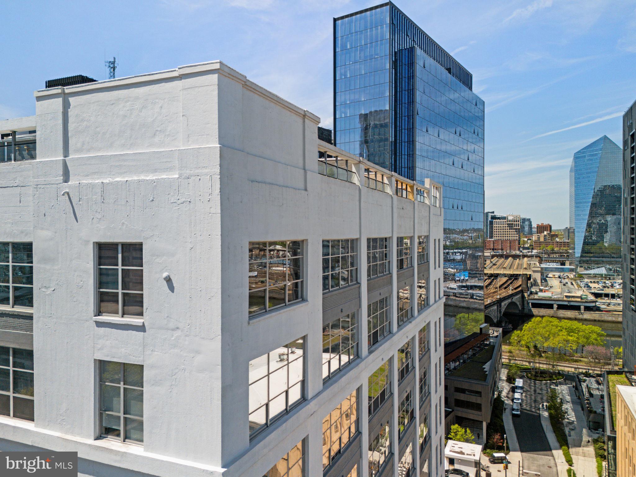 2200 ARCH STREET 1204