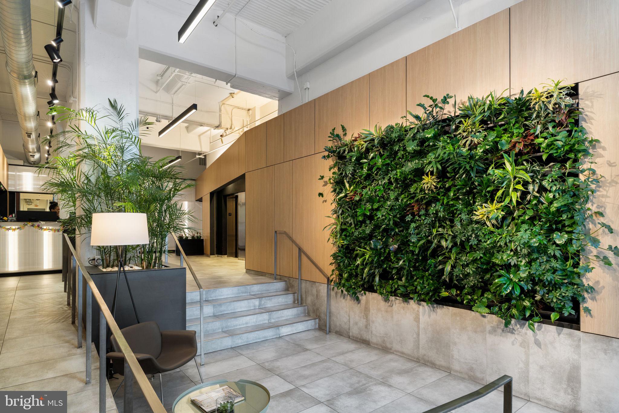 2200 ARCH STREET 1204