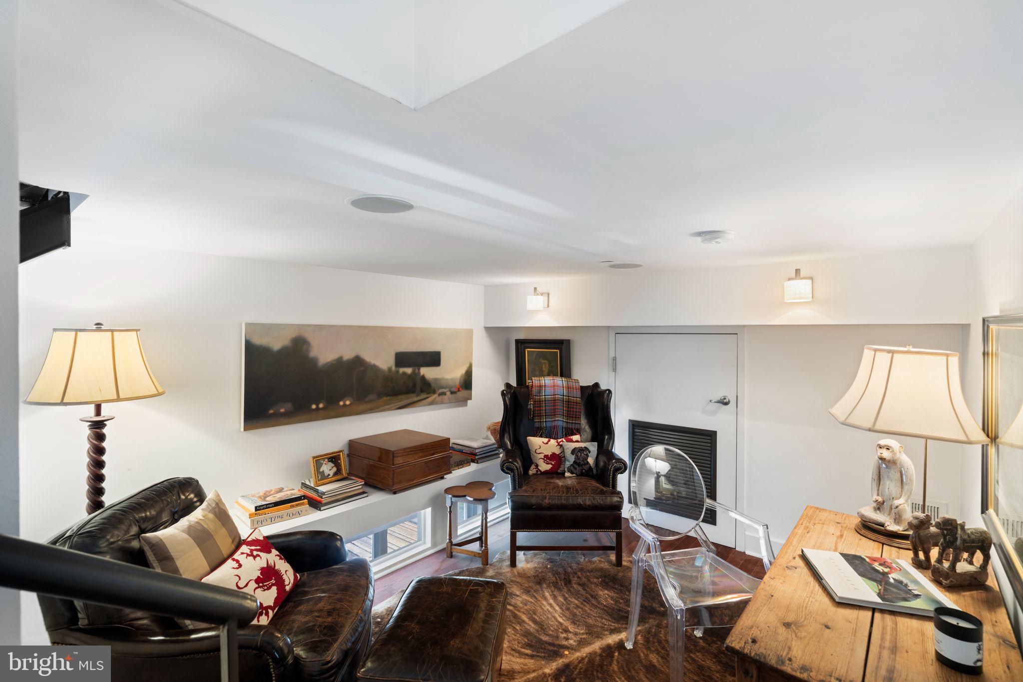 2200 ARCH STREET 1204