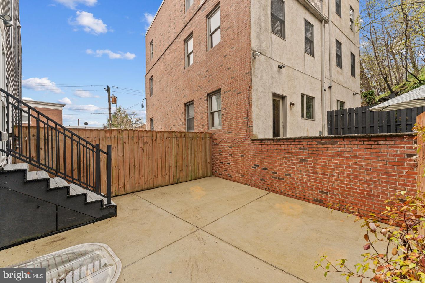 226 Green Ln