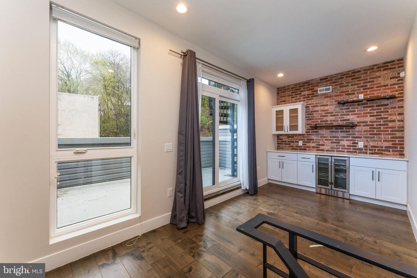 226 Green Ln