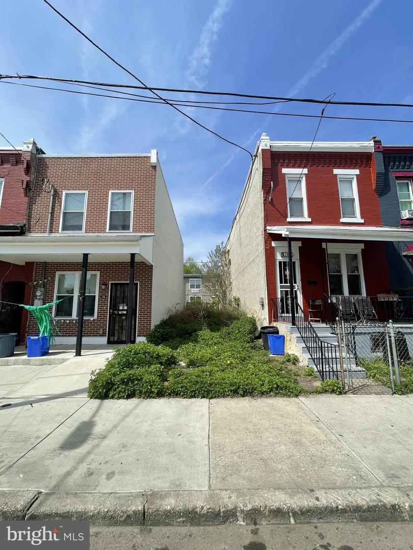 748 N Dekalb St