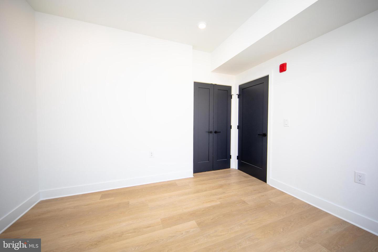 633-35 N 5TH ST #304