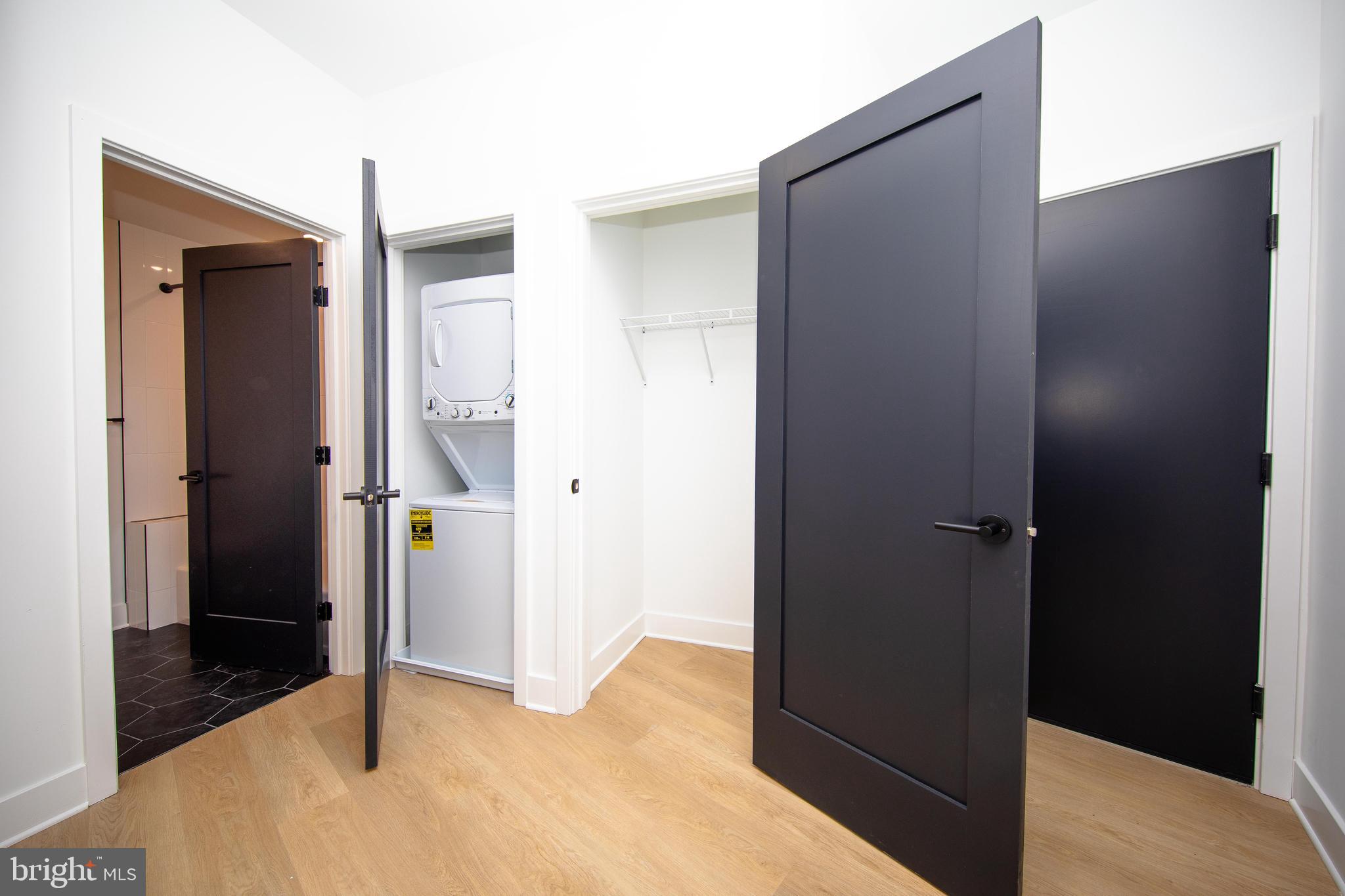 633-35 N 5TH ST #403