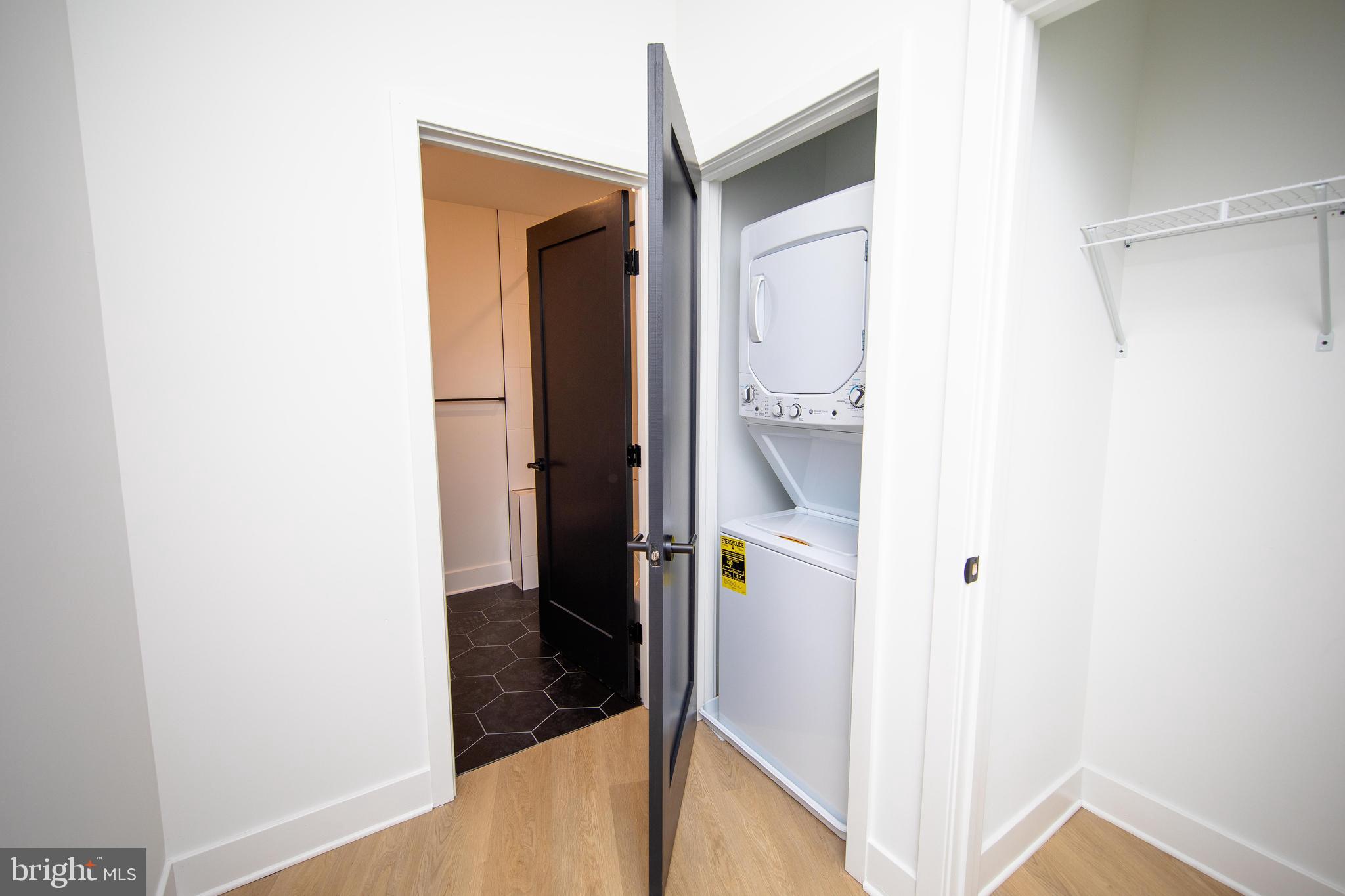 633-35 N 5TH ST #403