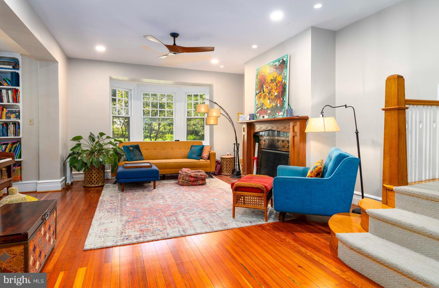 228 W WILLOW GROVE AVE