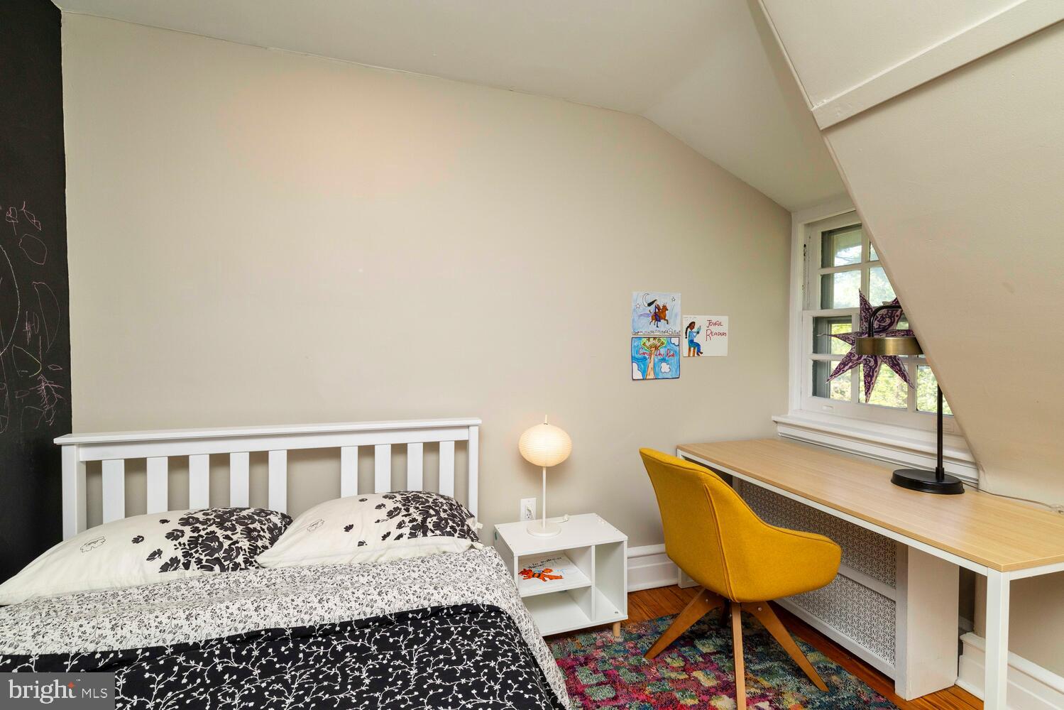 228 W WILLOW GROVE AVE