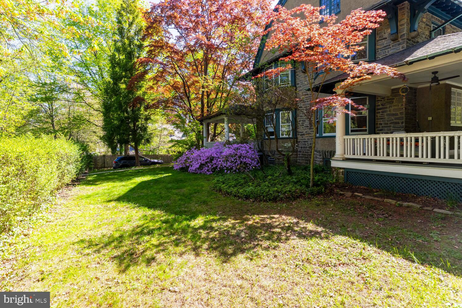 228 W WILLOW GROVE AVE