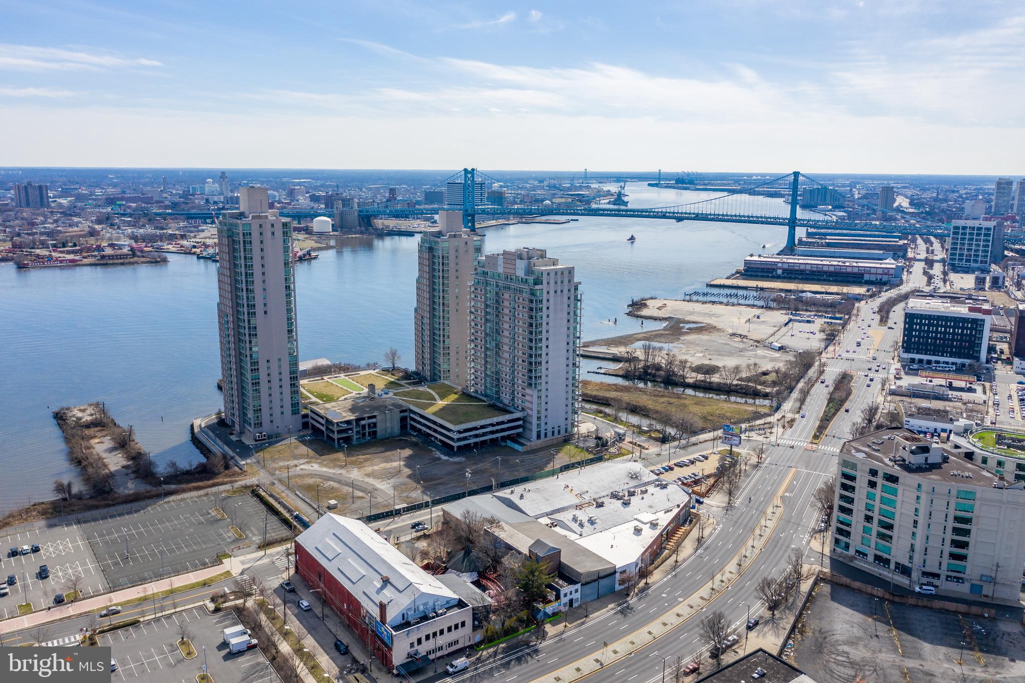 901 N PENN ST #R1905