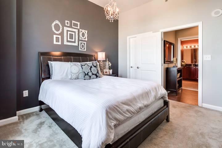 901 N PENN ST #R1905