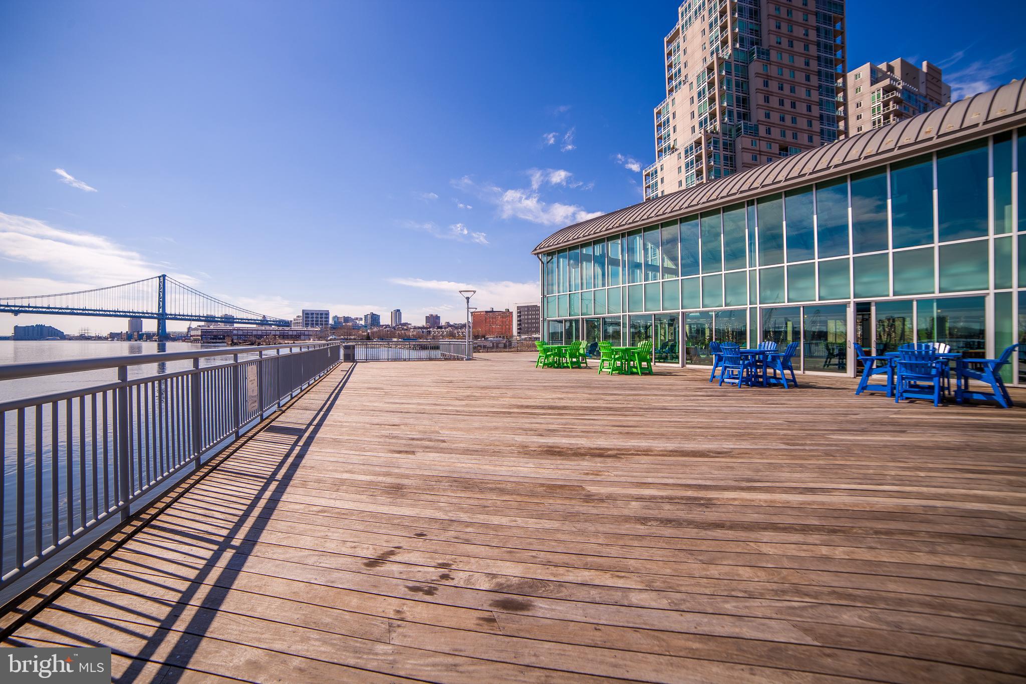 901 N PENN ST #R1905