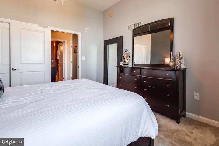 901 N PENN ST #R1905