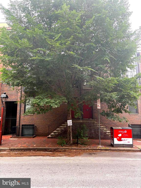 503 SPRUCE ST