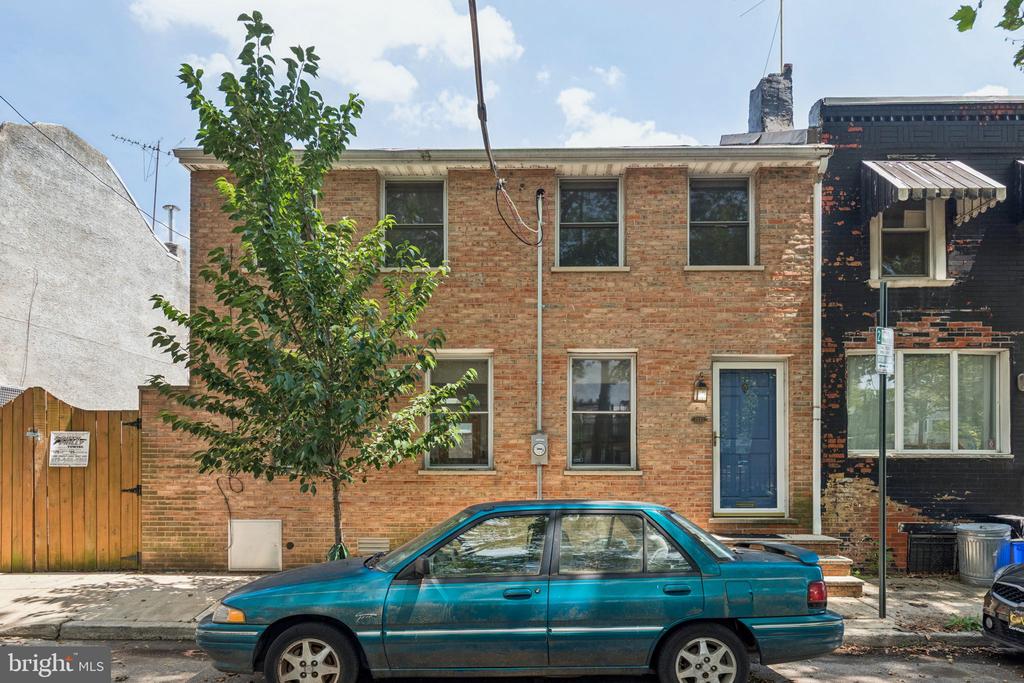 1229 S MARSHALL STREET 33