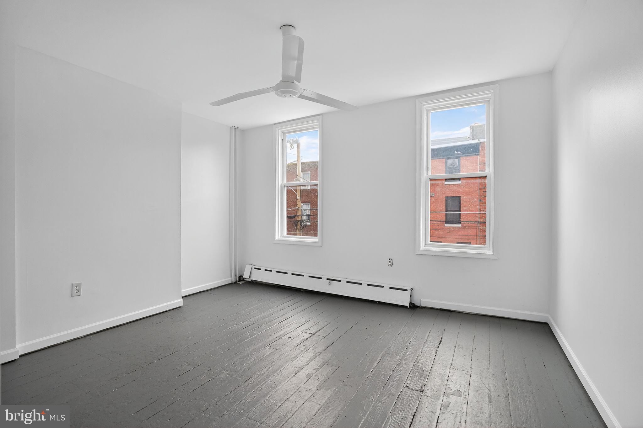 1325 E SUSQUEHANNA AVENUE