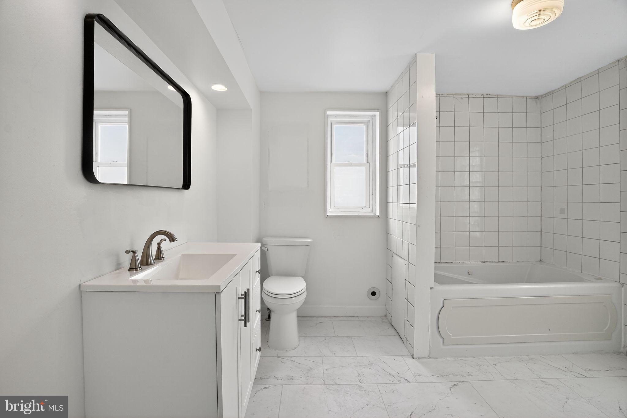 1325 E SUSQUEHANNA AVENUE