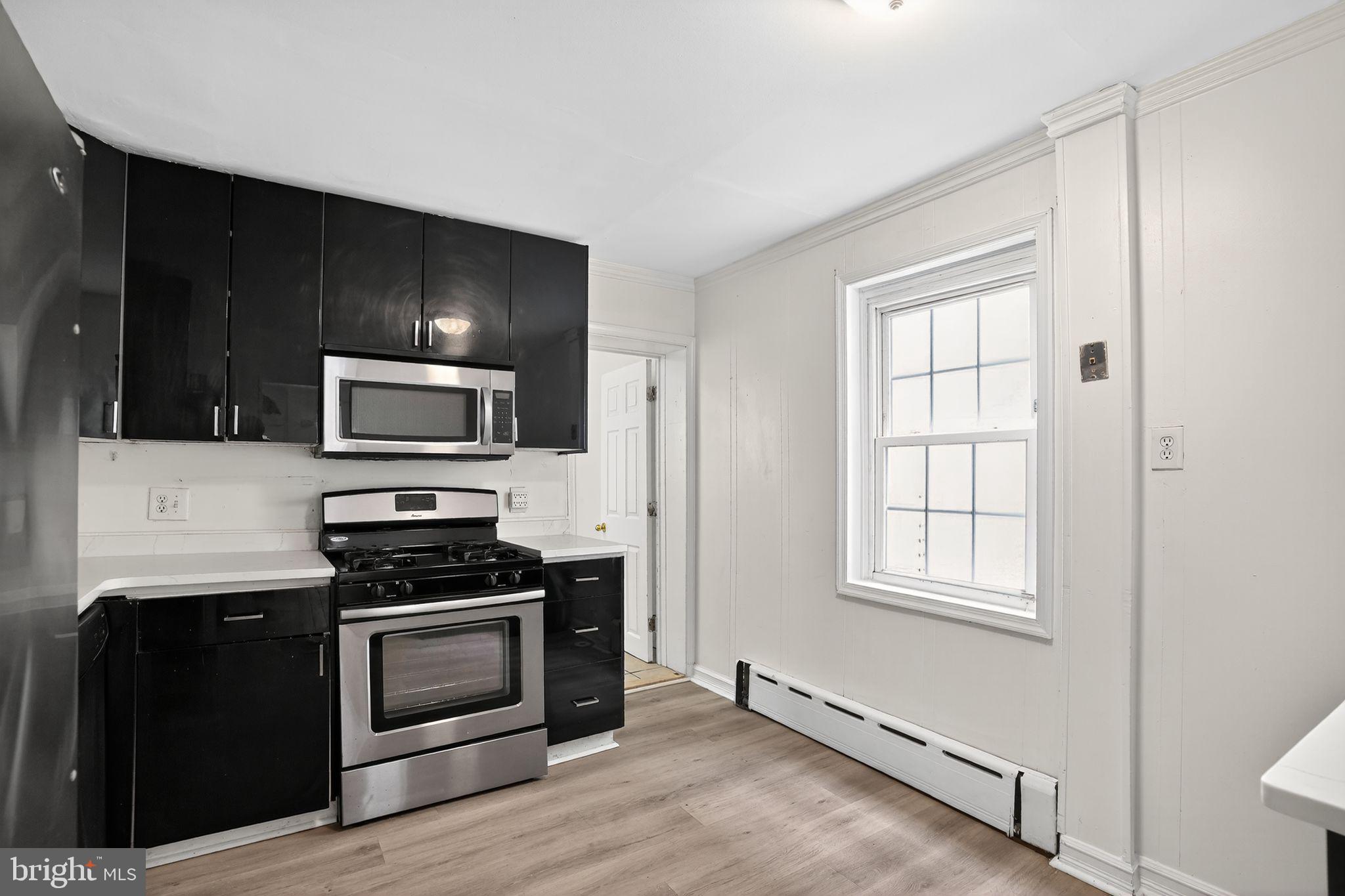 1325 E SUSQUEHANNA AVENUE