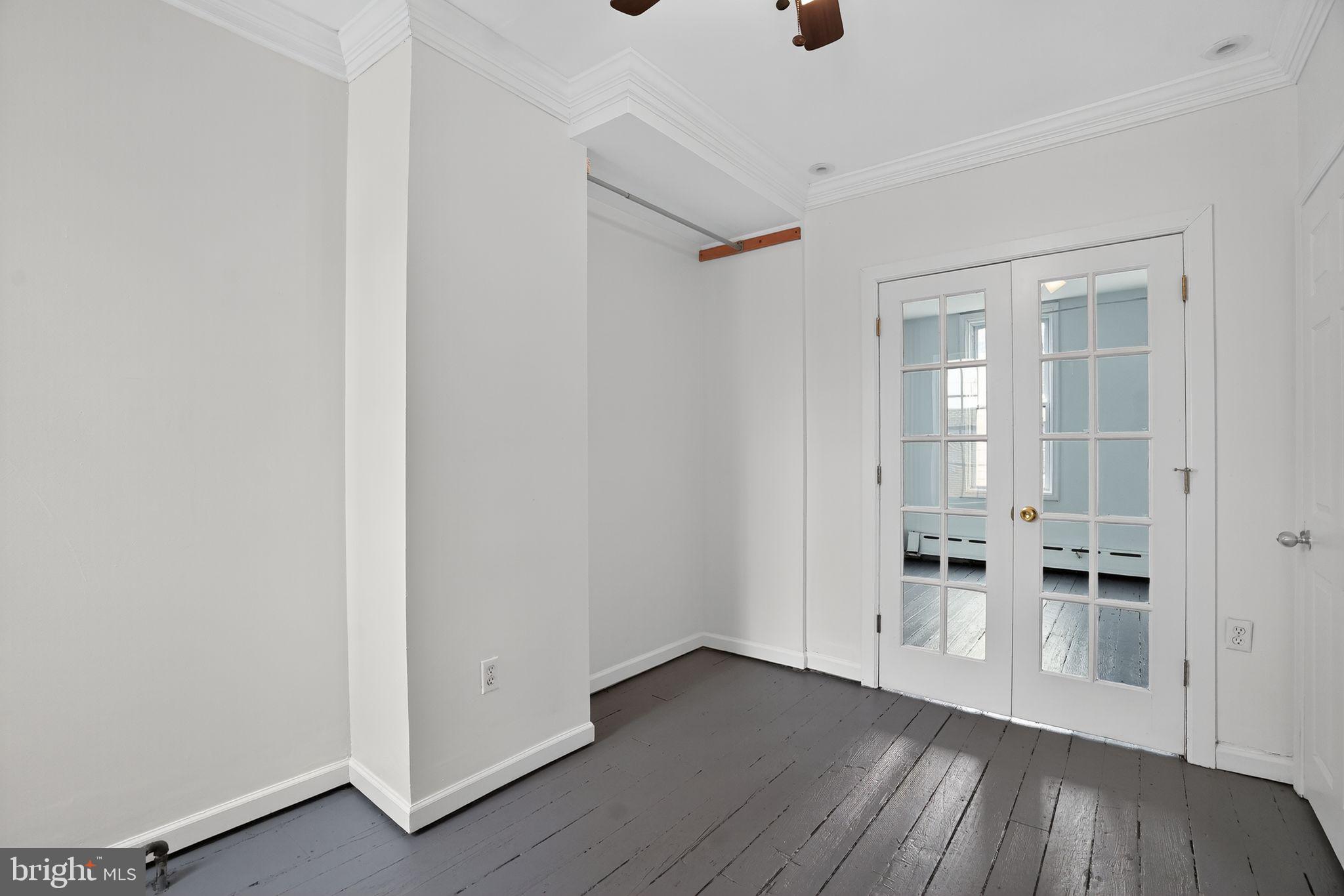 1325 E SUSQUEHANNA AVENUE