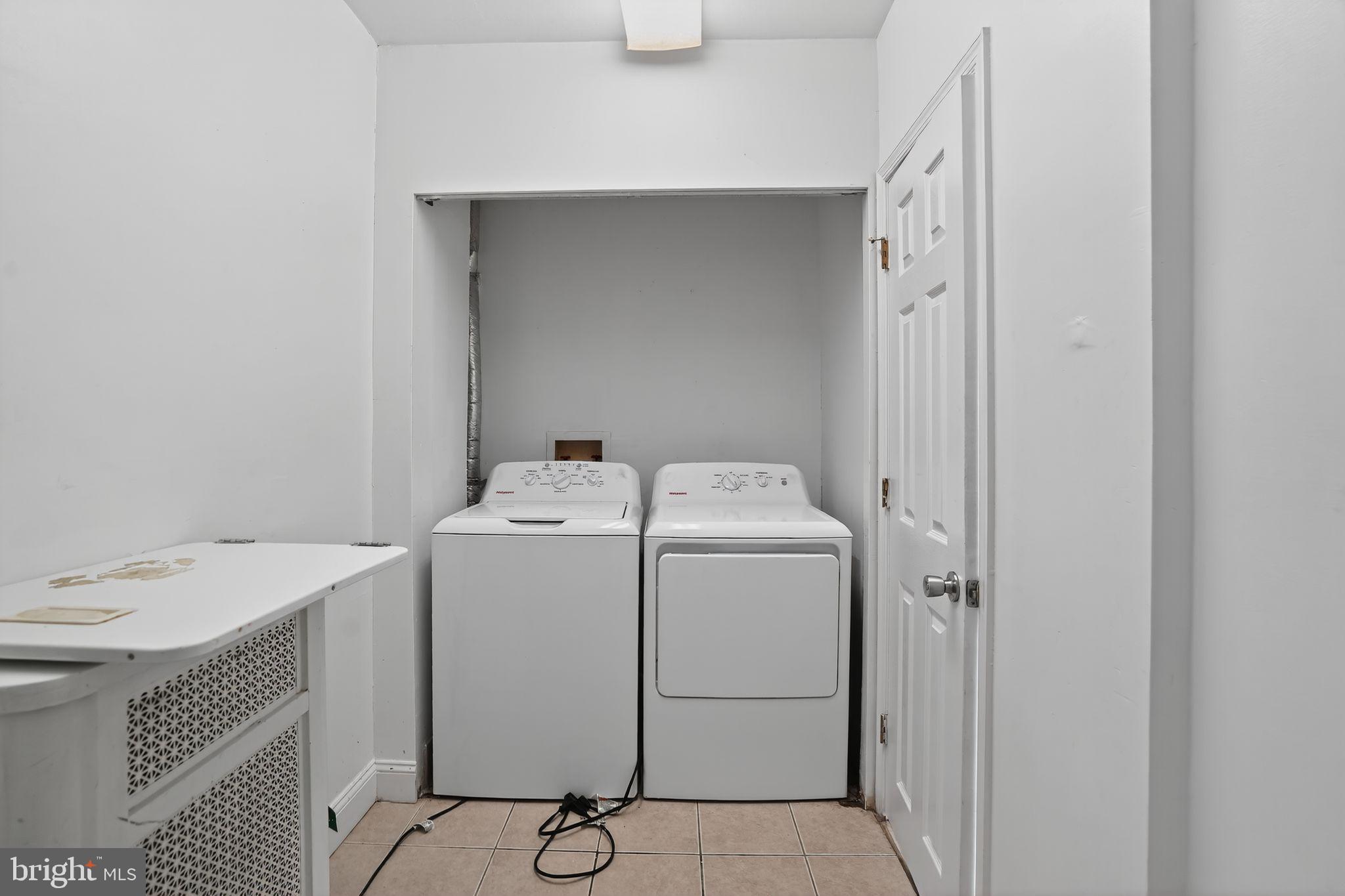 1325 E SUSQUEHANNA AVENUE