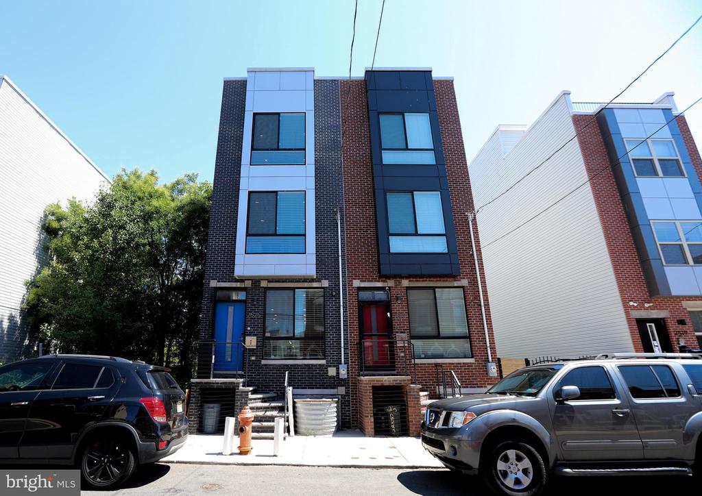 2525 N HANCOCK STREET