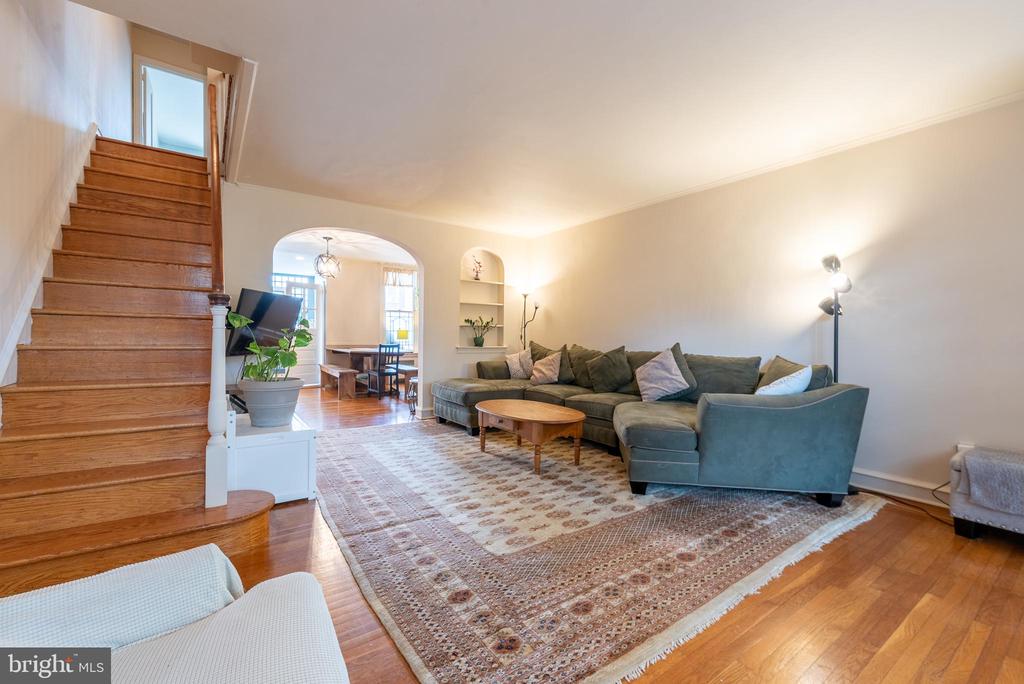 369 E GORGAS LANE