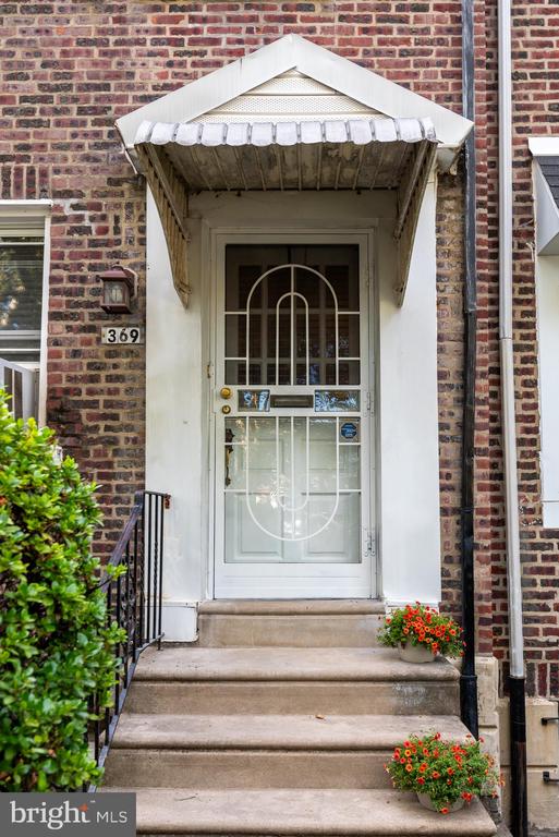 369 E GORGAS LANE