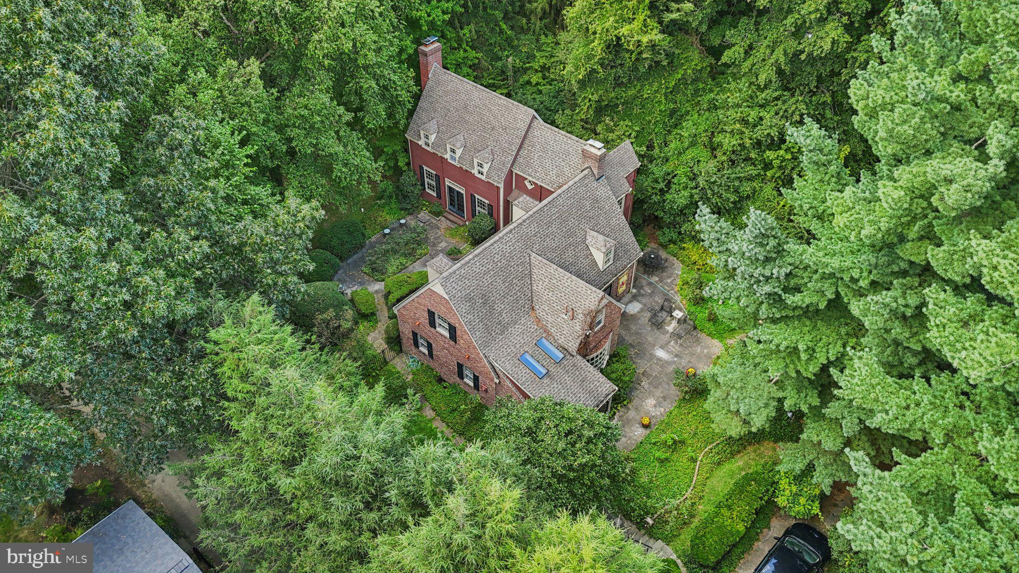 534 W SPRINGFIELD AVENUE