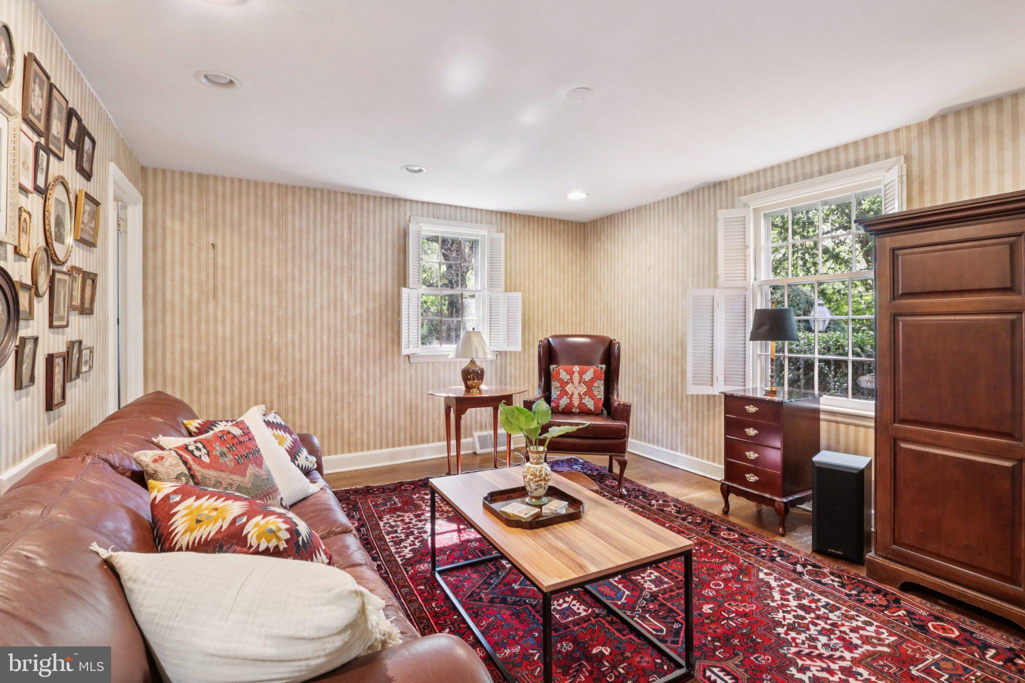 534 W SPRINGFIELD AVENUE