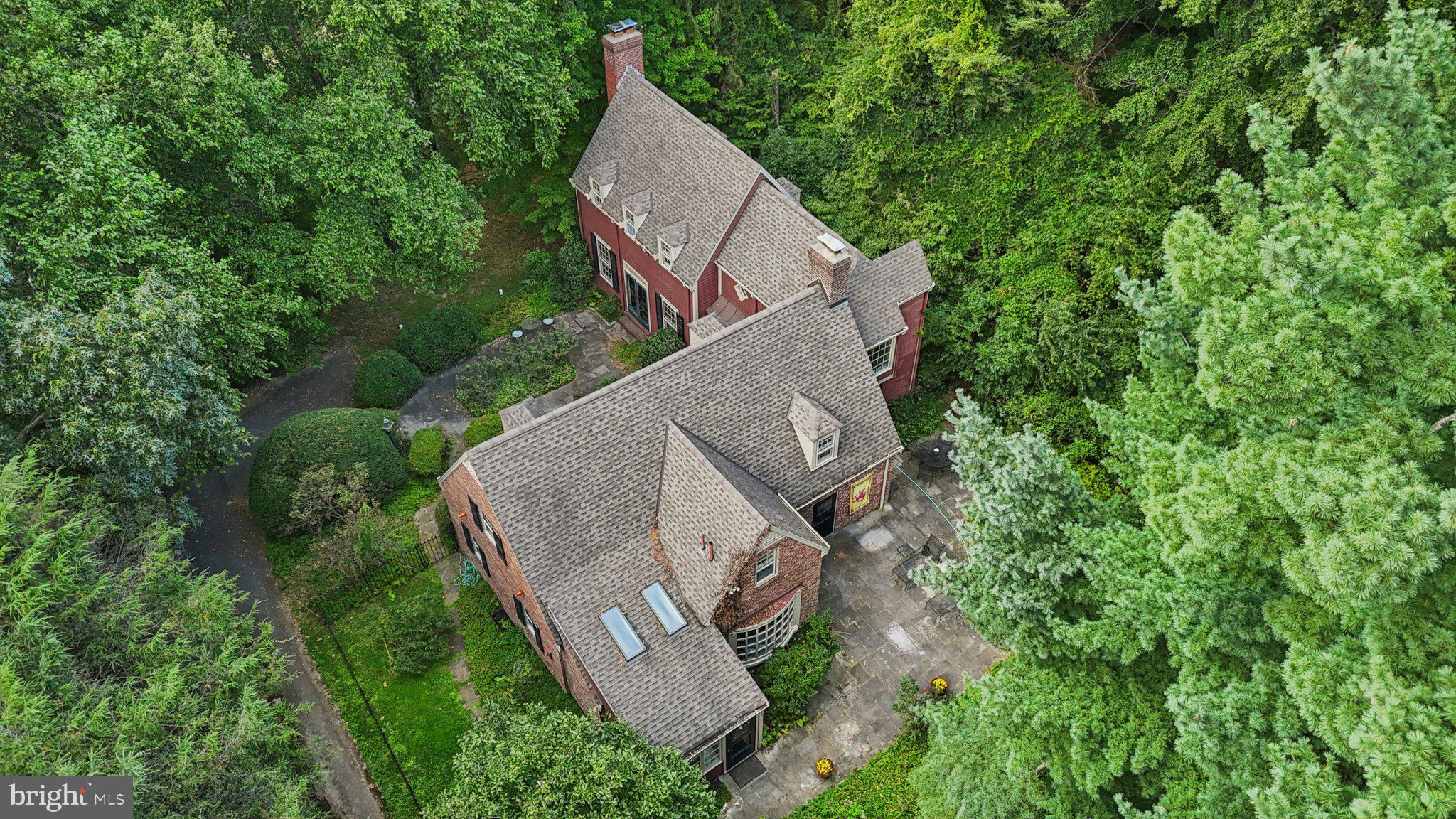 534 W SPRINGFIELD AVENUE