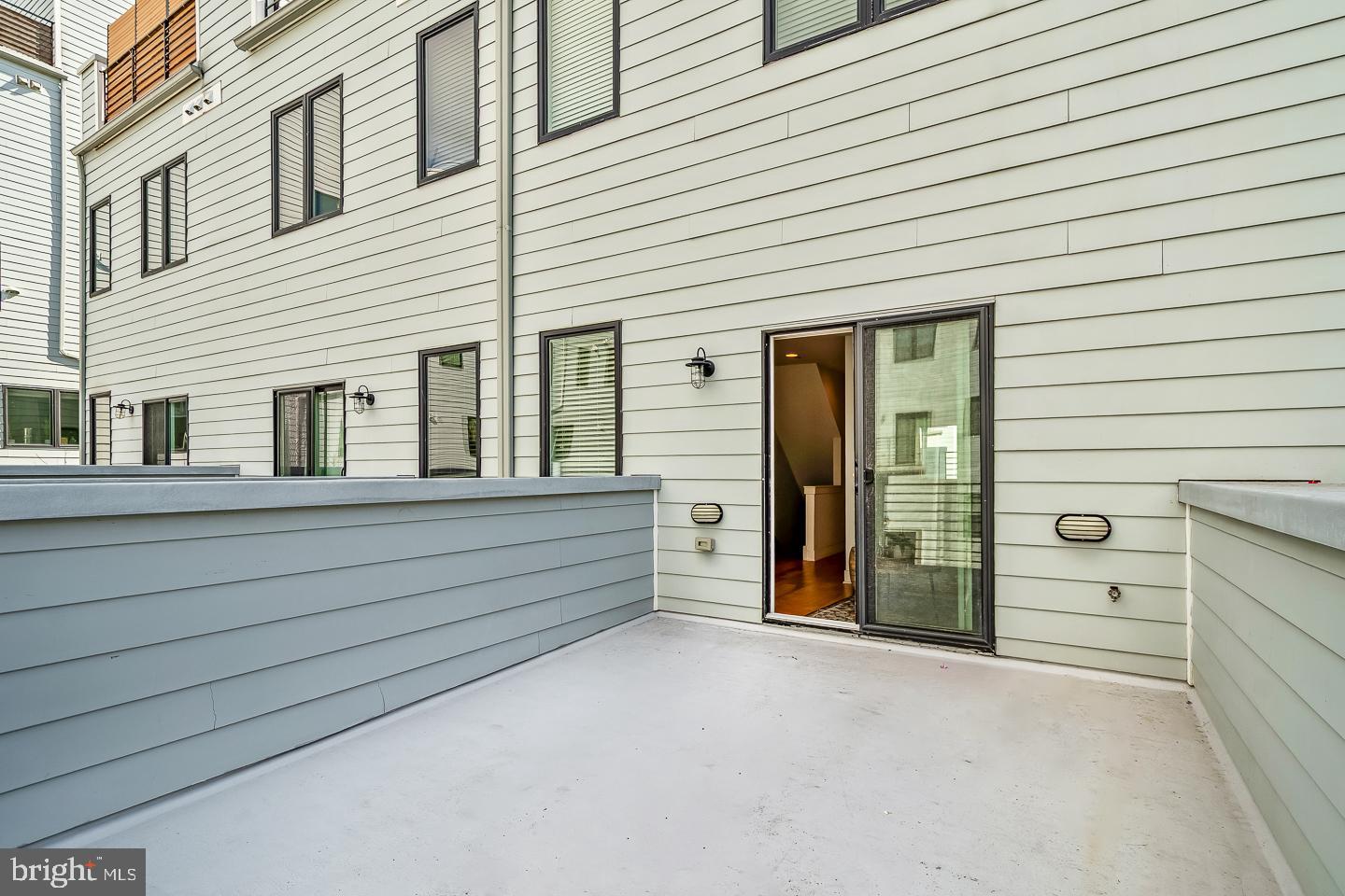 1348 N MASCHER STREET