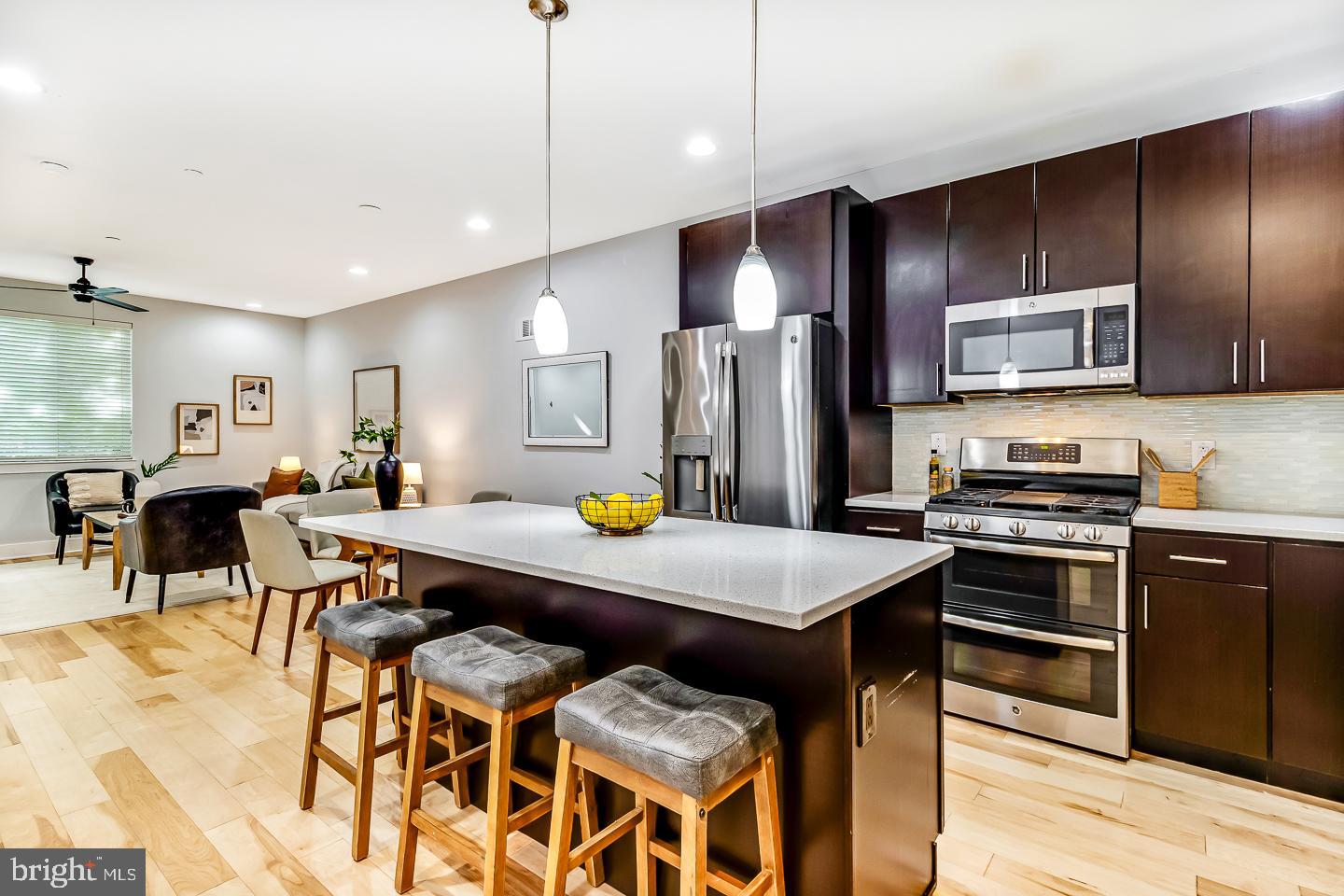 1348 N MASCHER STREET