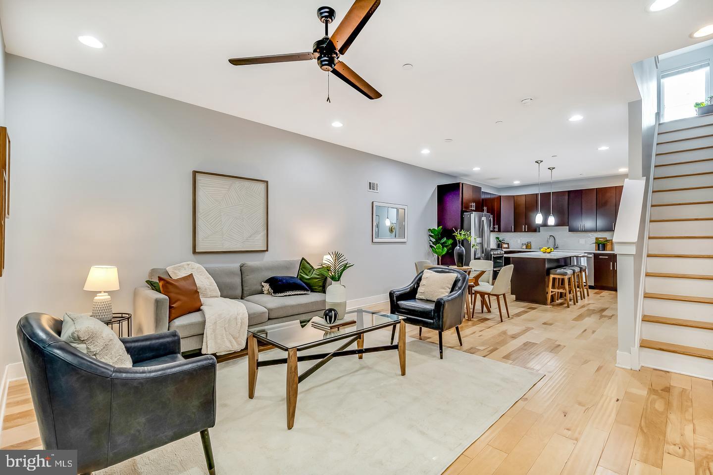 1348 N MASCHER STREET