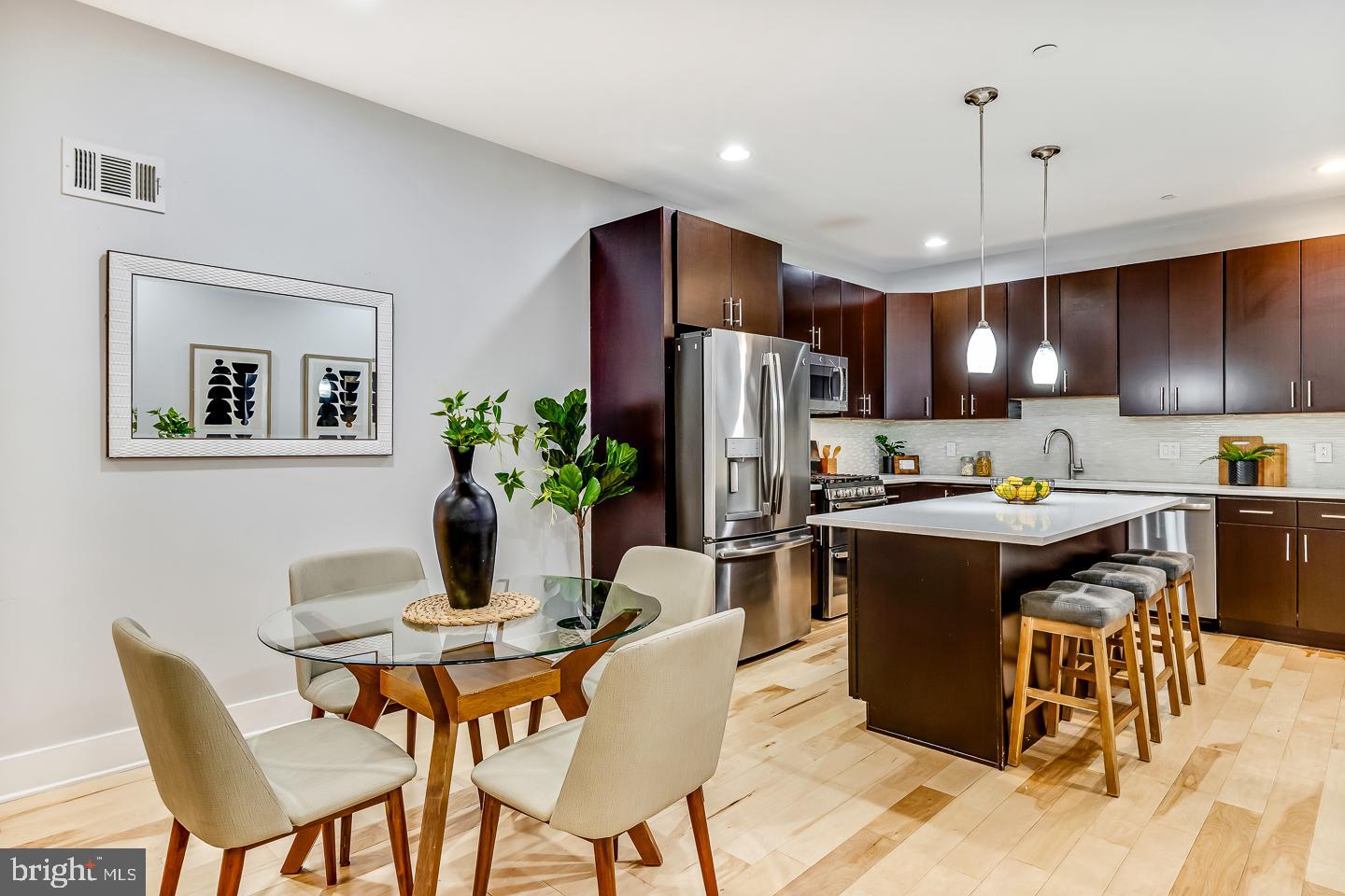 1348 N MASCHER STREET