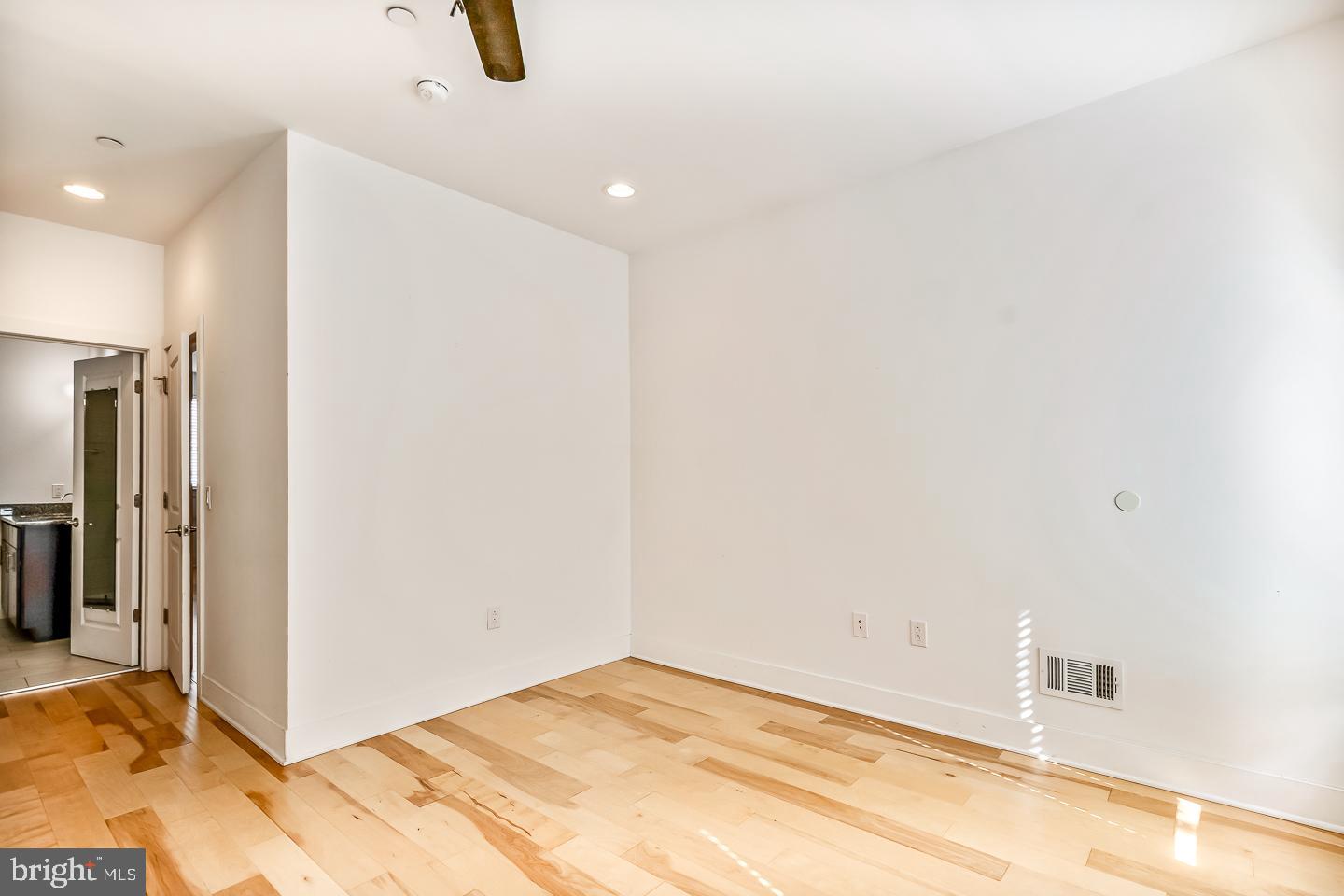 1348 N MASCHER STREET