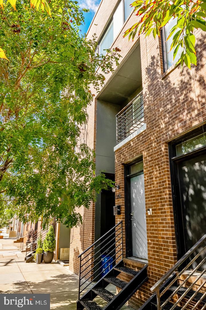 1348 N MASCHER STREET