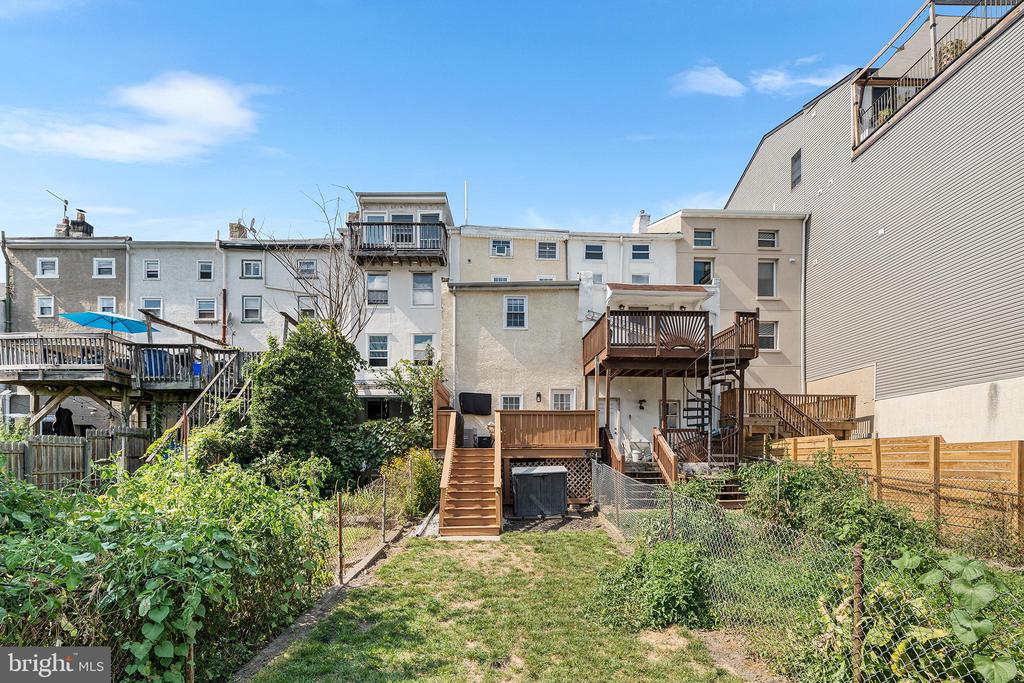 177 LEVERING STREET