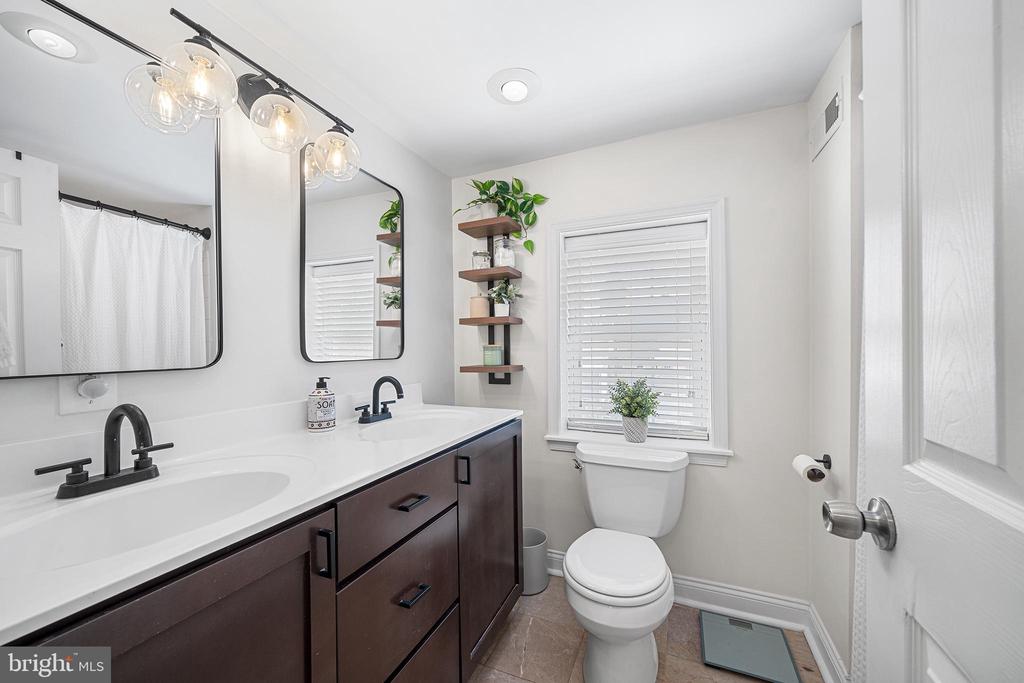 177 LEVERING STREET