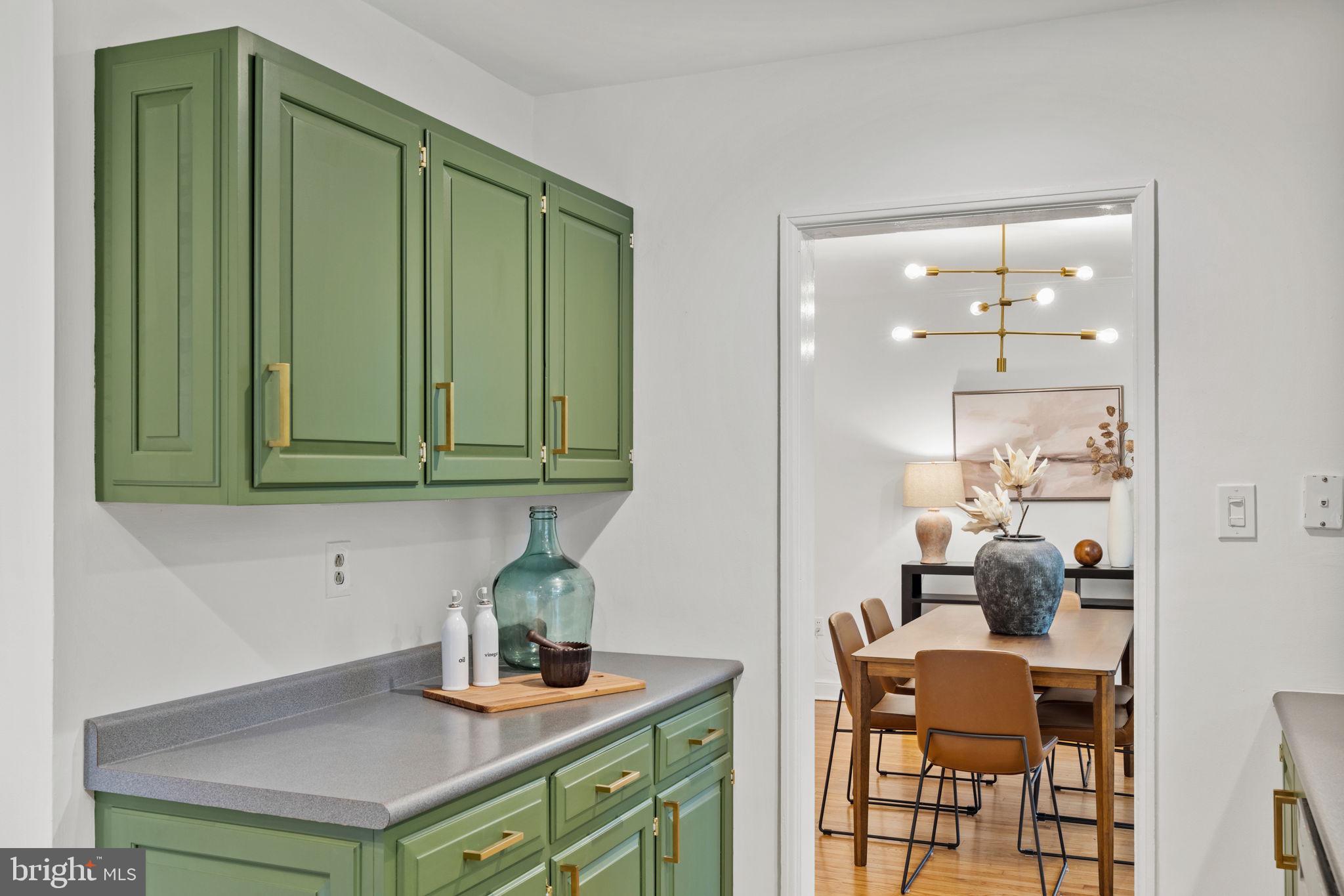 3937 W NETHERFIELD ROAD