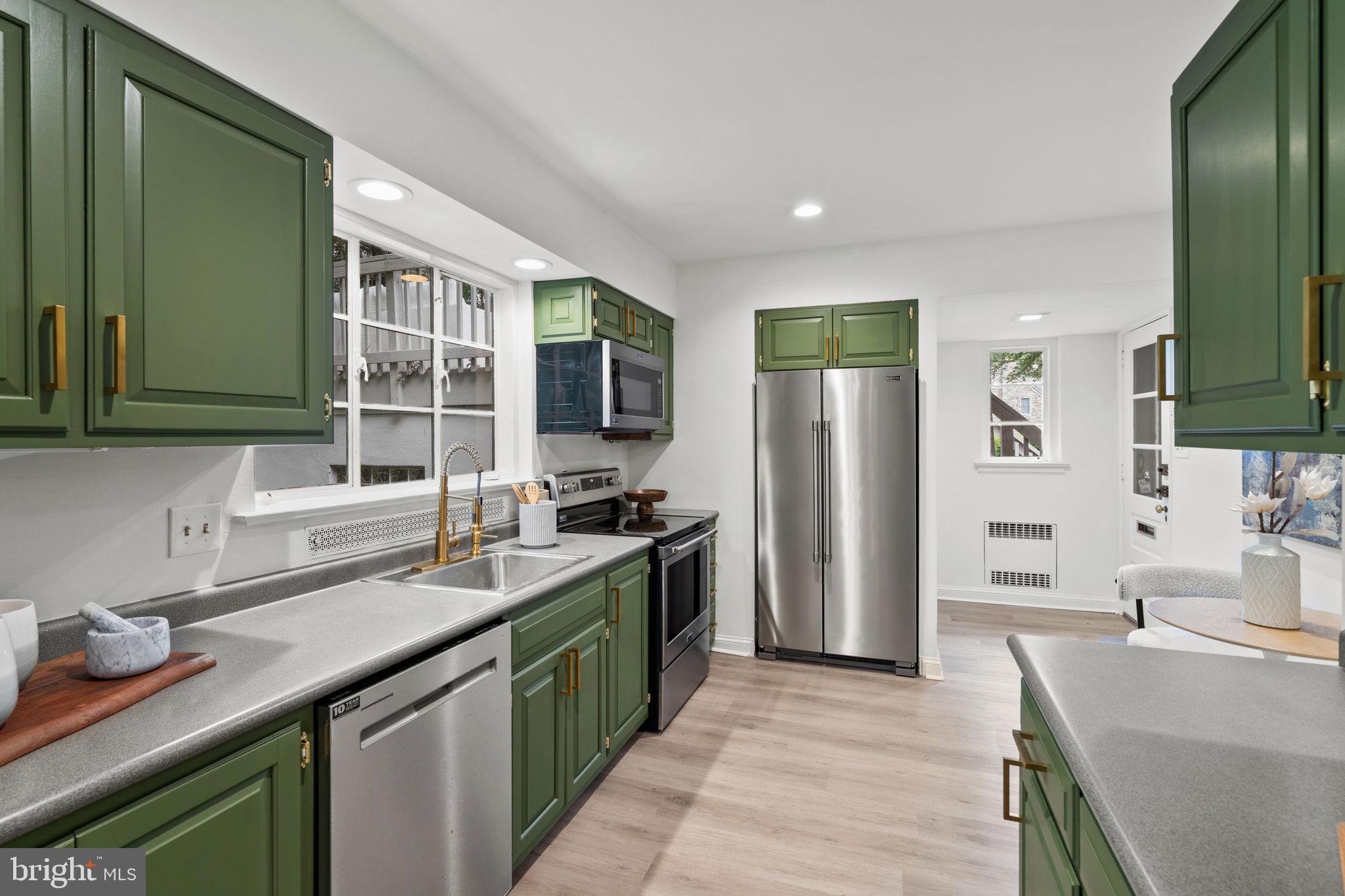 3937 W NETHERFIELD ROAD