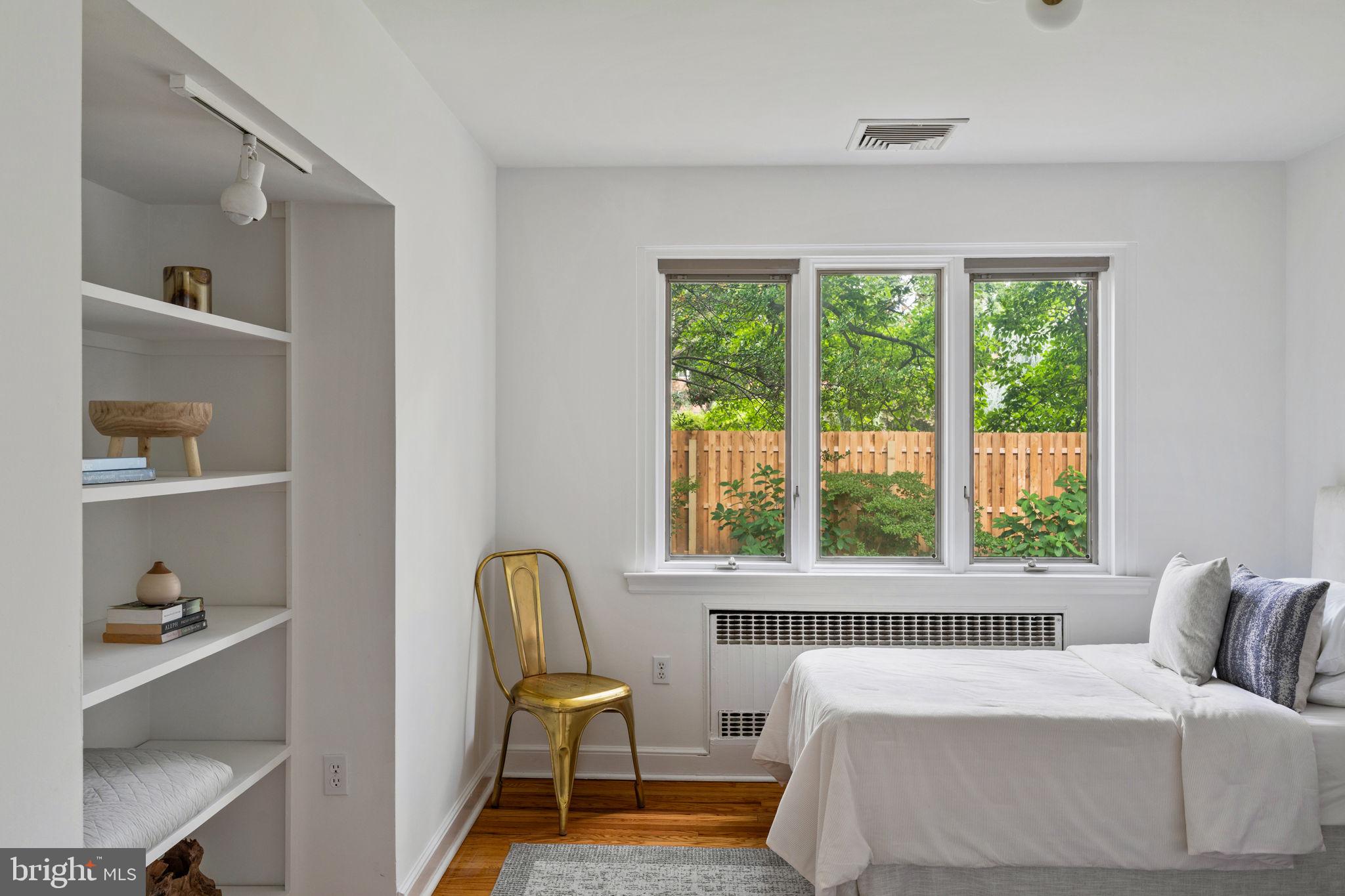 3937 W NETHERFIELD ROAD