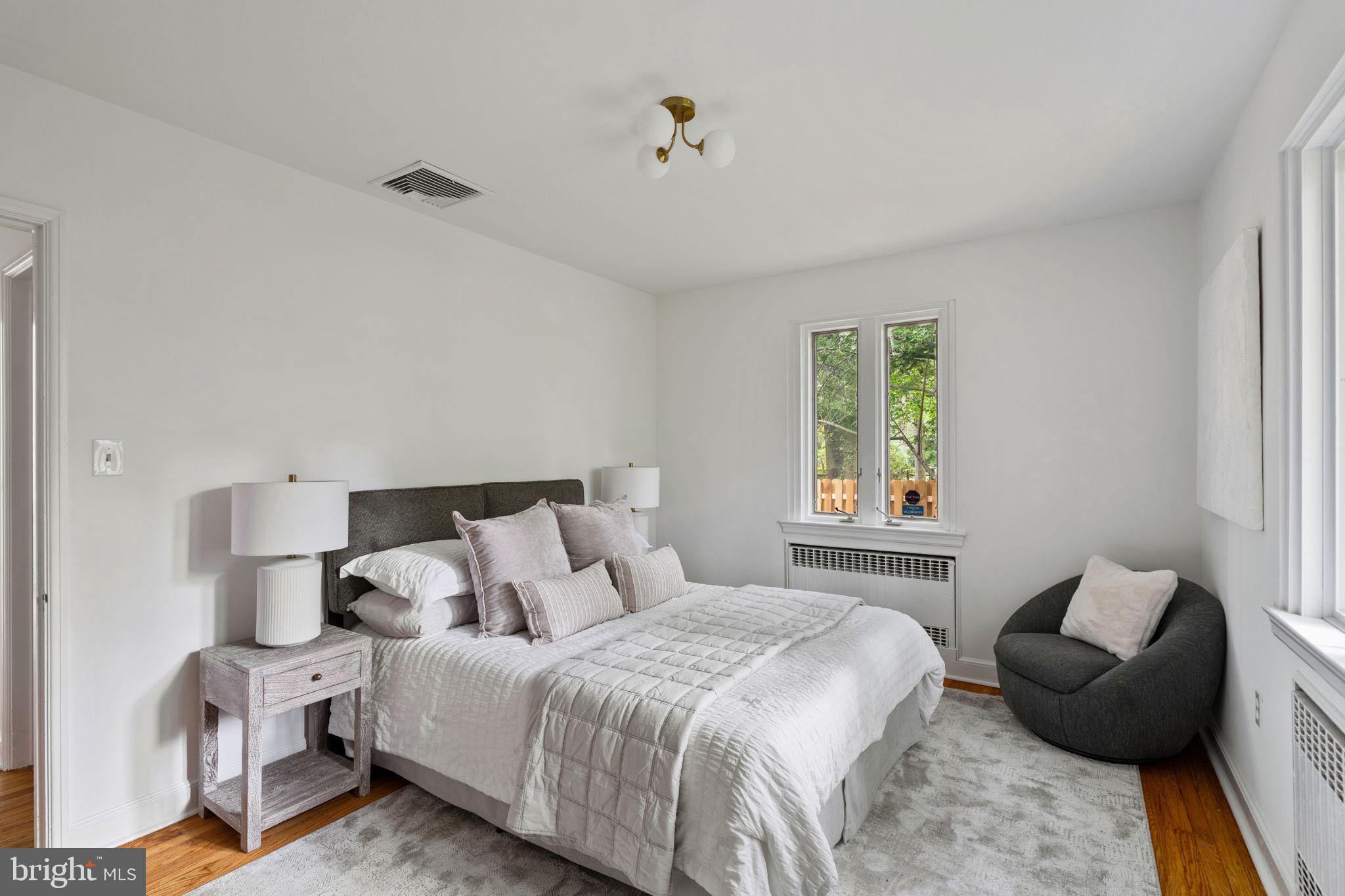 3937 W NETHERFIELD ROAD