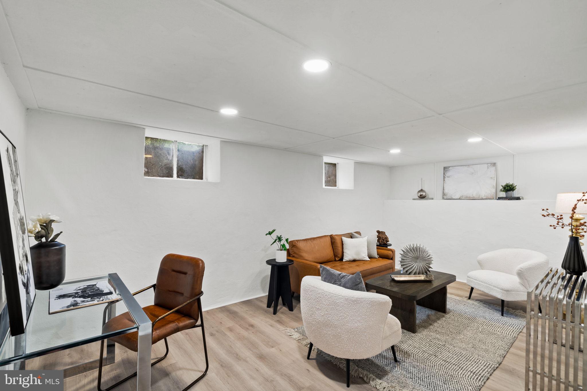 3937 W NETHERFIELD ROAD