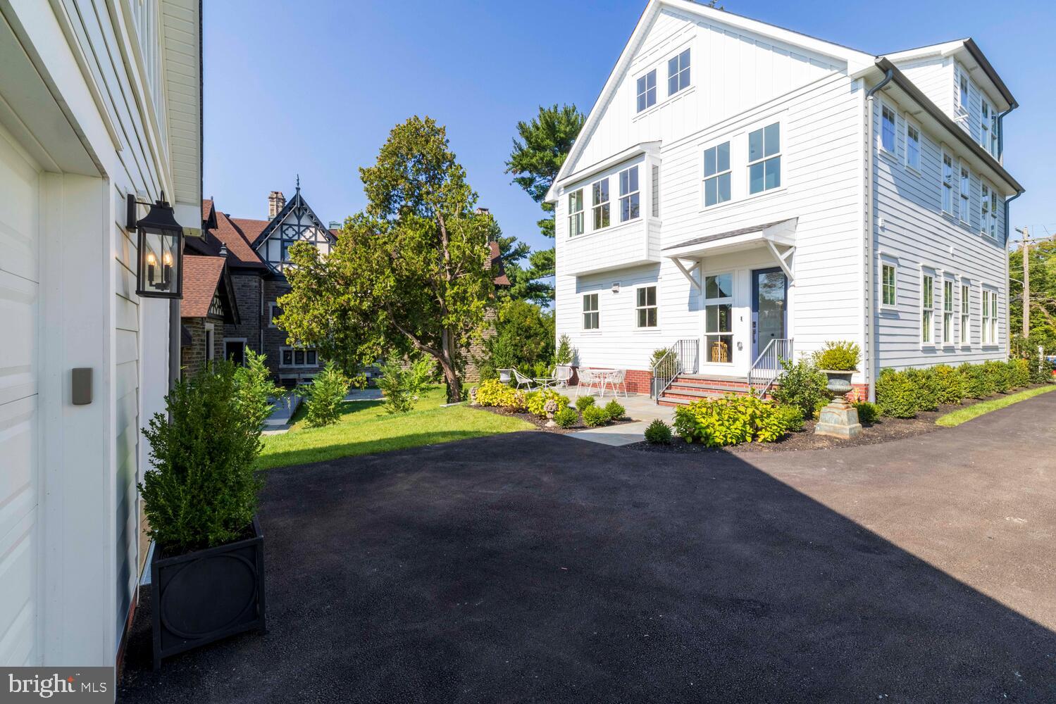 20 PELHAM ROAD