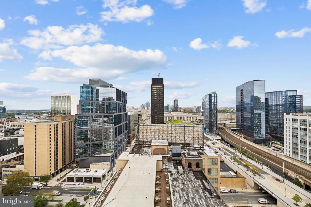2101 MARKET STREET 1902